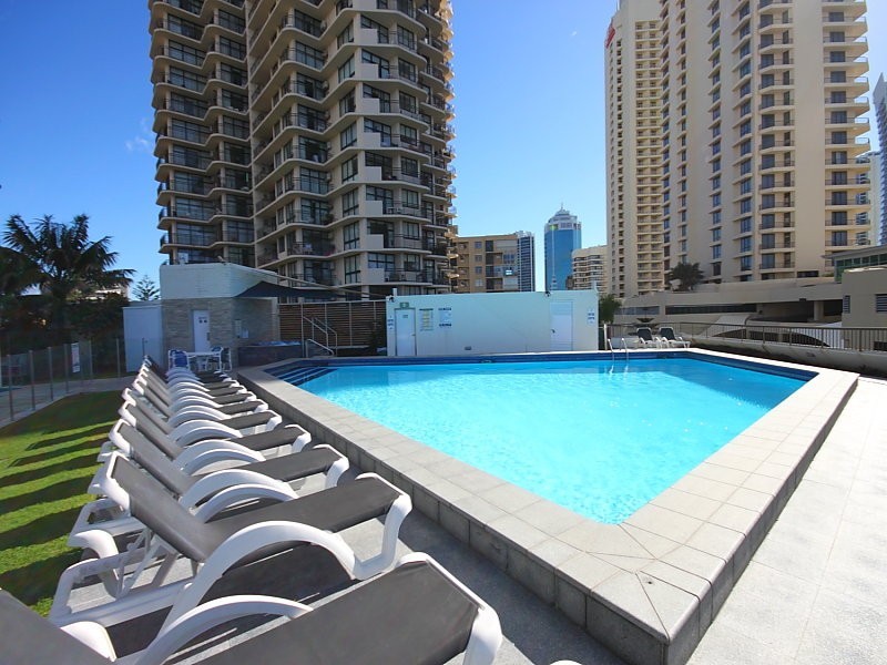 9 Trickett Street, Surfers Paradise QLD 4217