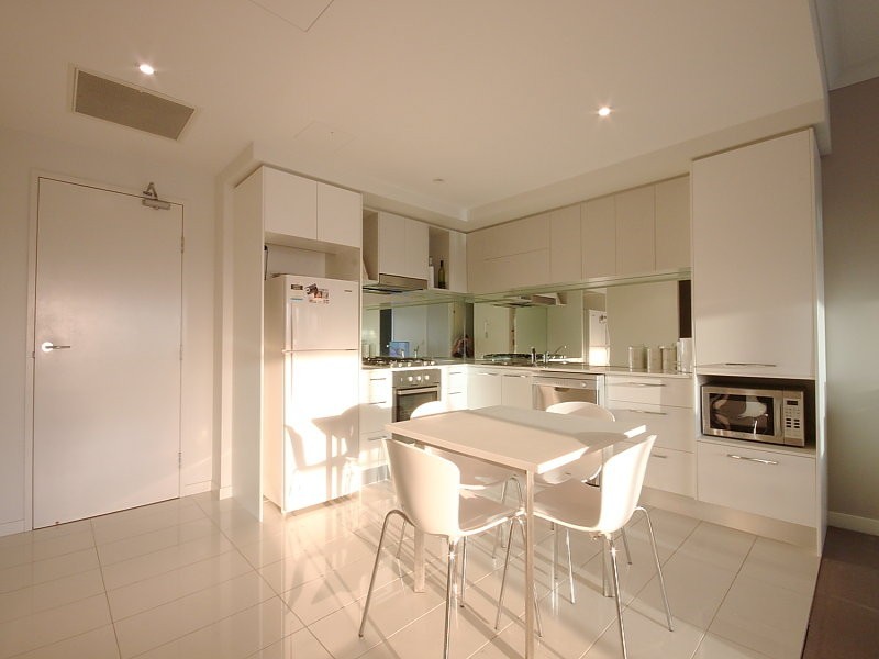 807430 Marine Pde, Biggera Waters QLD 4216