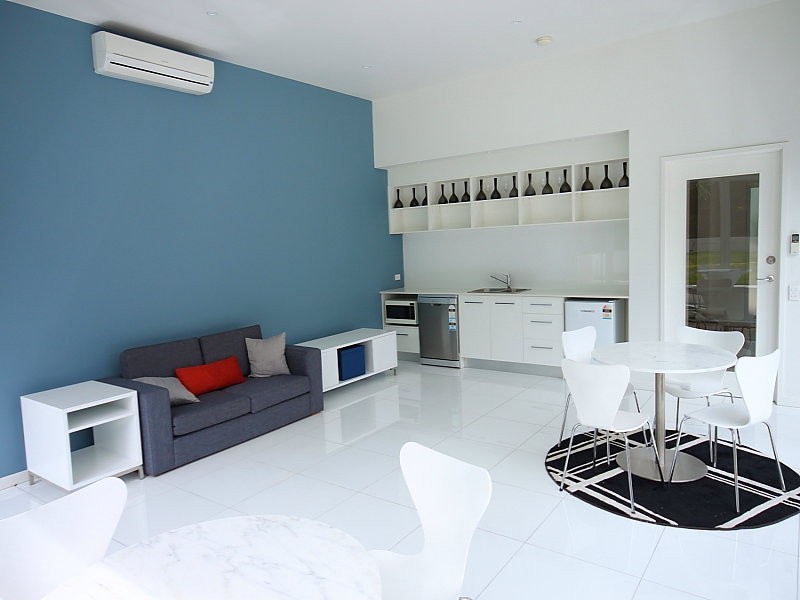 807430 Marine Pde, Biggera Waters QLD 4216