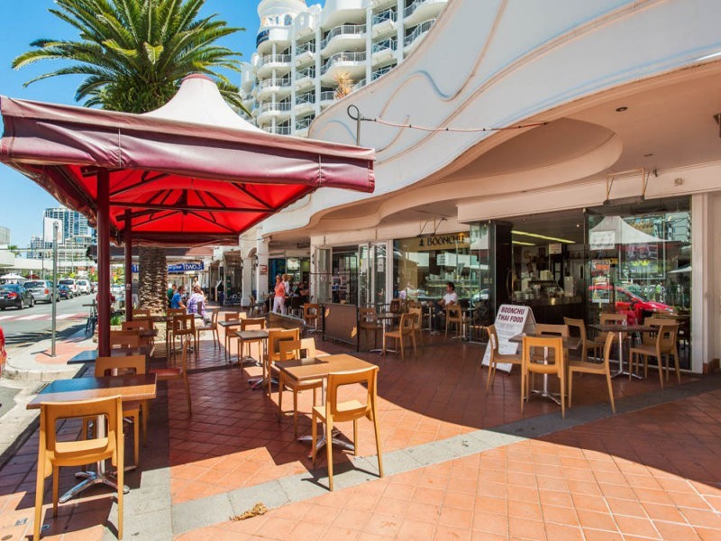 24 Queensland Ave, Broadbeach QLD 4218