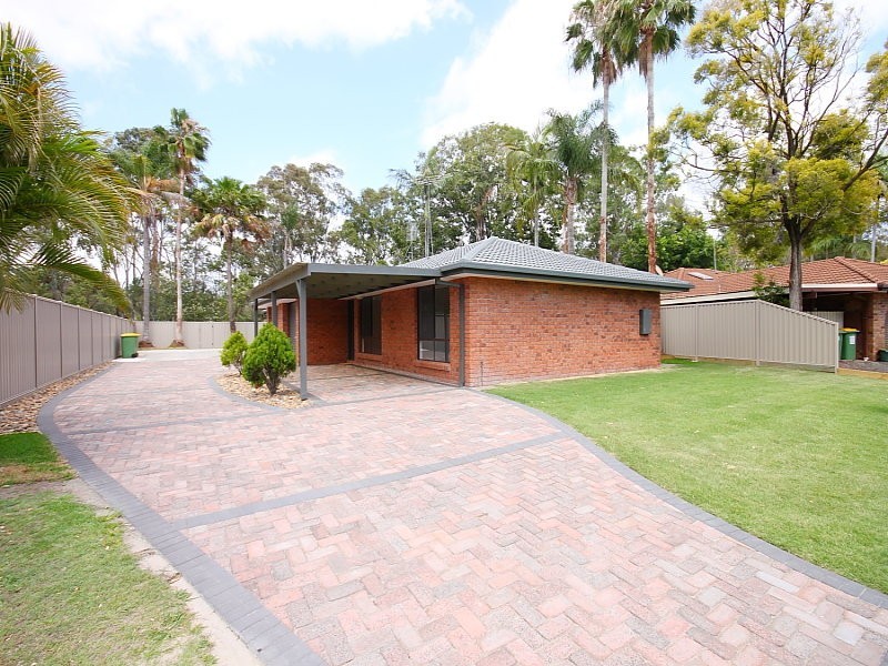 Labrador QLD 4215