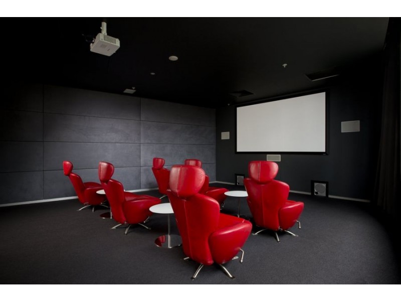 9 Hamilton Ave “q1″, Surfers Paradise QLD 4217