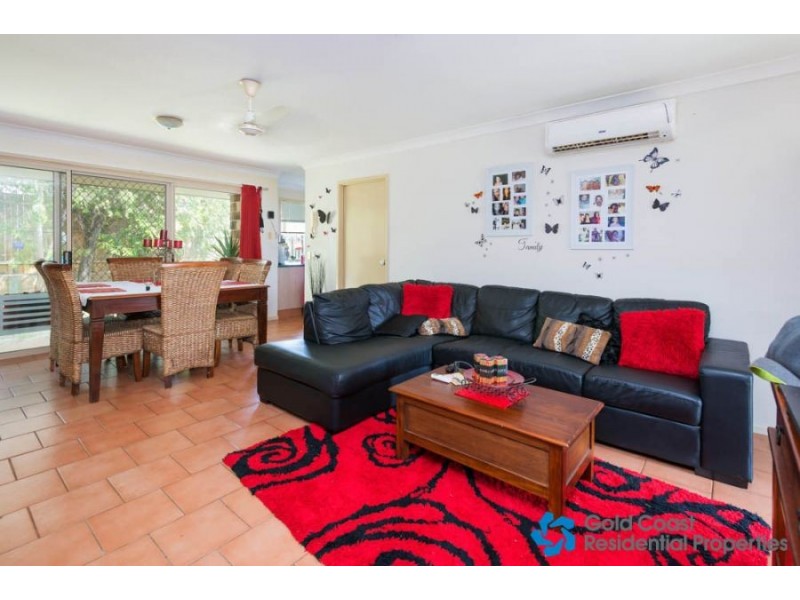 167 central street, Labrador QLD 4215