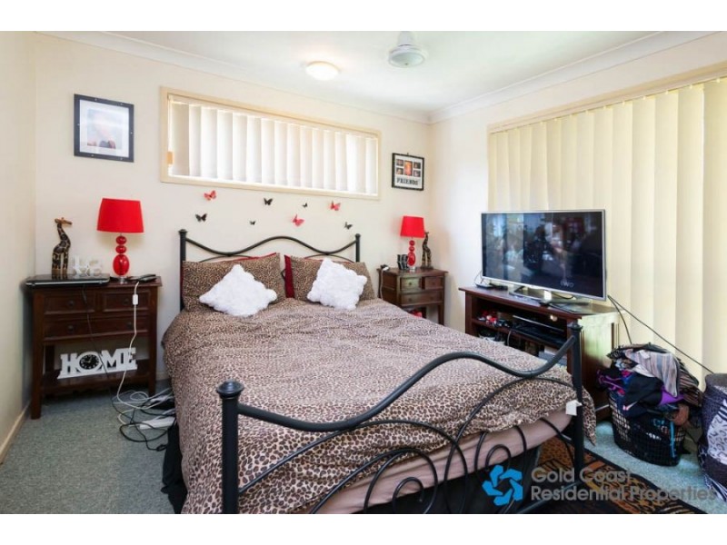 167 central street, Labrador QLD 4215