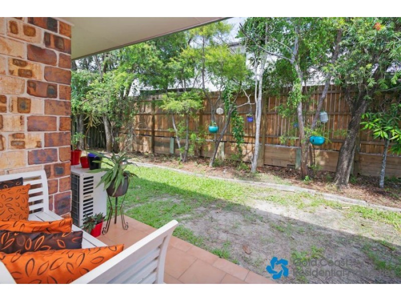 167 central street, Labrador QLD 4215