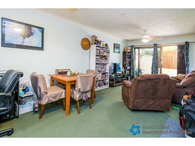 6 Genoa Street, Surfers Paradise QLD 4217