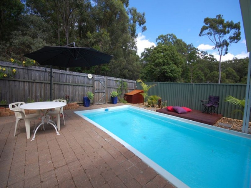 56 Parasol Street, Ashmore QLD 4214