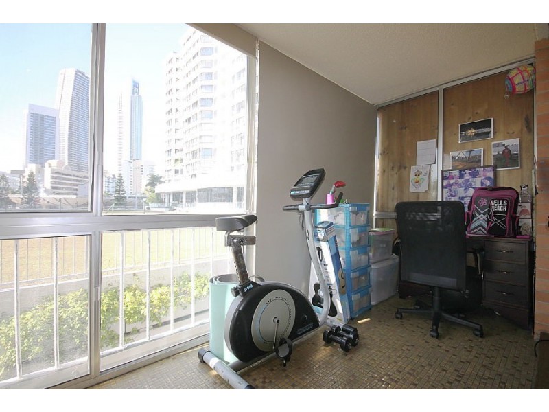 5/59a Peninsular Dr, Surfers Paradise QLD 4217