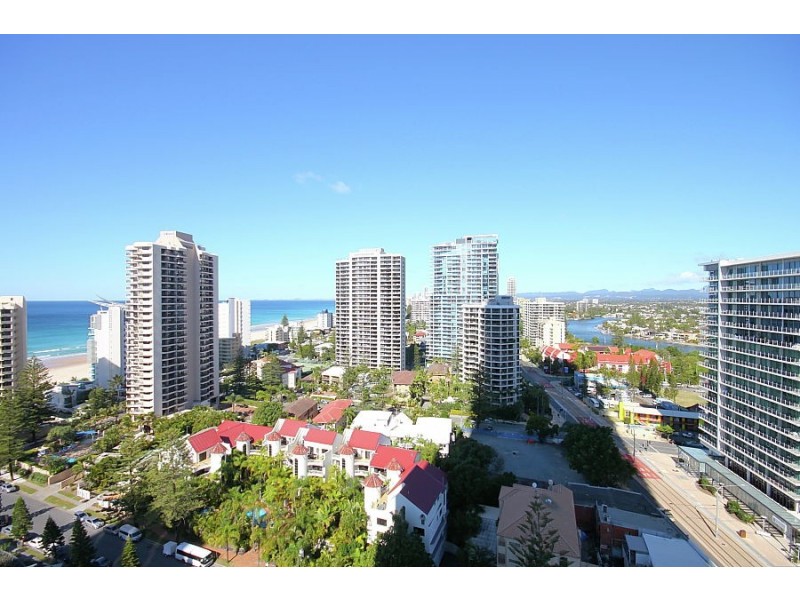 9 Hamilton Ave, Surfers Paradise QLD 4217