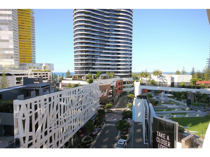 1 Oracle Blvd, Broadbeach QLD 4218