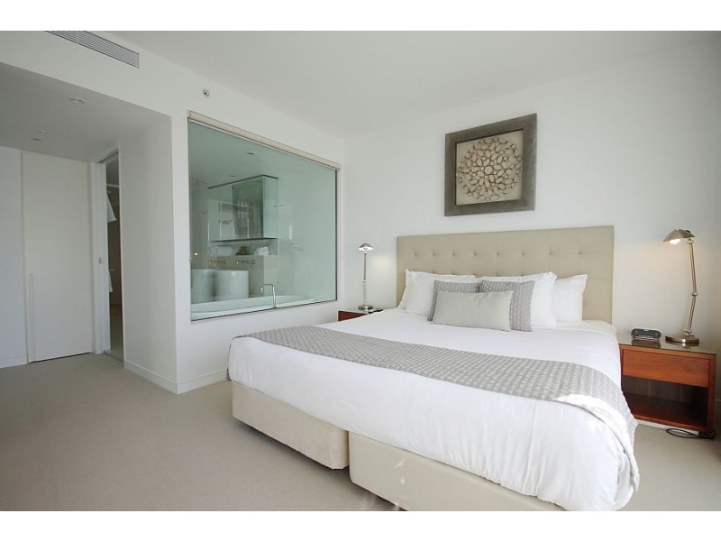 1 Oracle Blvd, Broadbeach QLD 4218