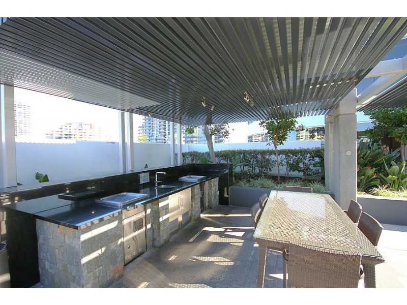 1 Oracle Blvd, Broadbeach QLD 4218