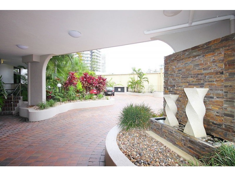 34 2943, Surfers Paradise QLD 4217