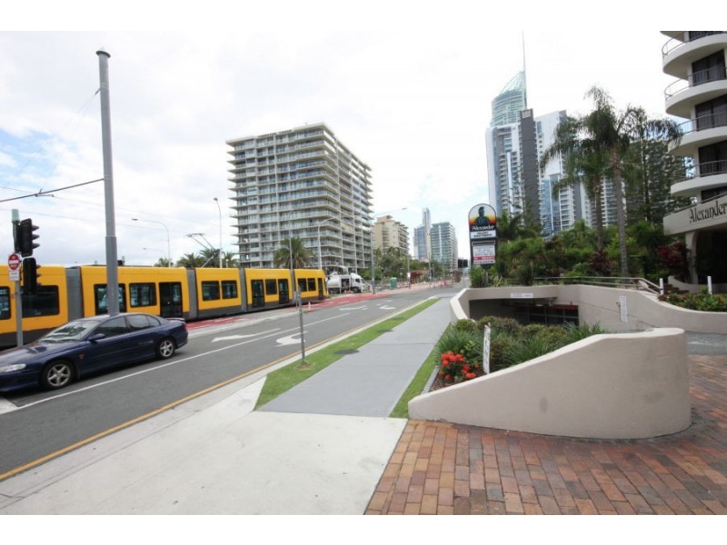34 2943, Surfers Paradise QLD 4217
