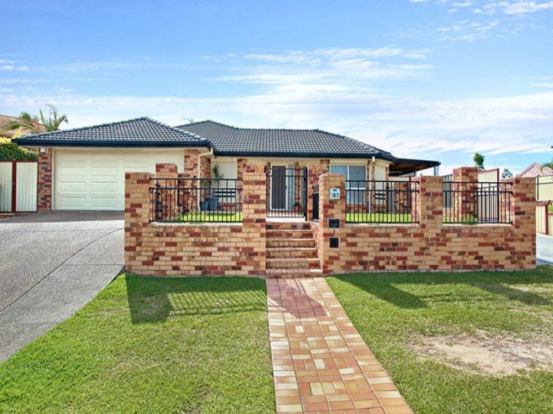 1 Wattlebrush, Molendinar QLD 4214