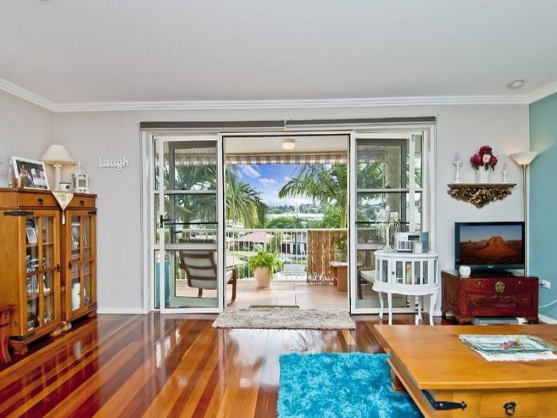 40 Meron St, Southport QLD 4215