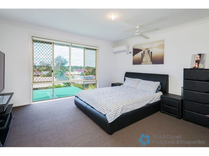 475 Pine Ridge Rd, Runaway Bay QLD 4216