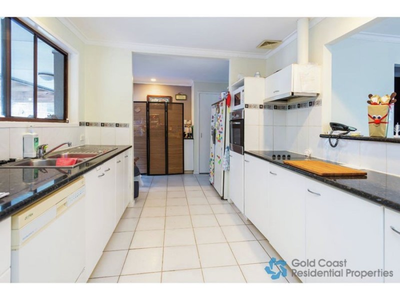 26 Yoolantie Cres, Nerang QLD 4211
