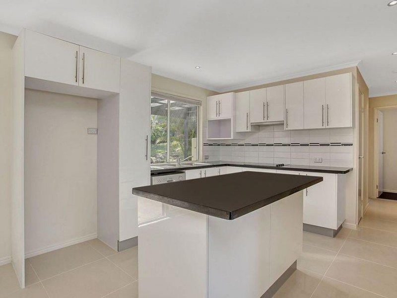 12 Panache St, Molendinar QLD 4214