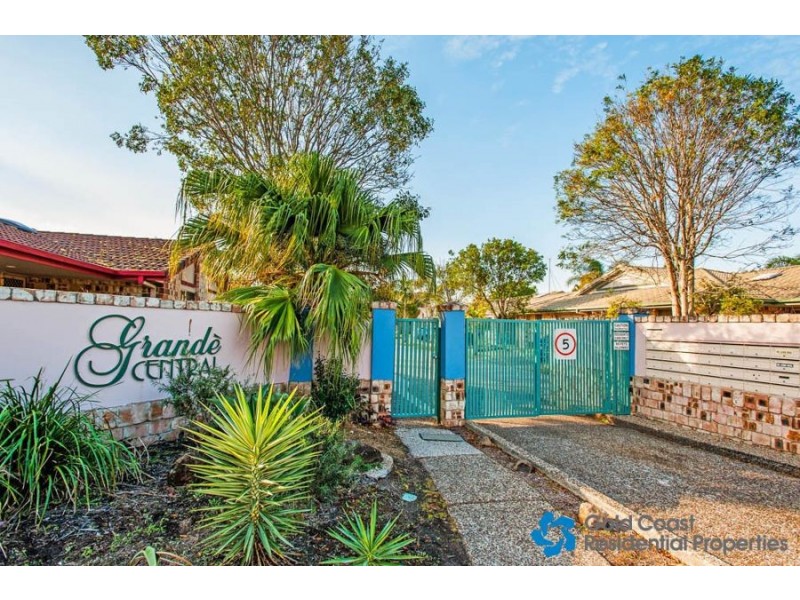 28/167 Central St, Labrador QLD 4215