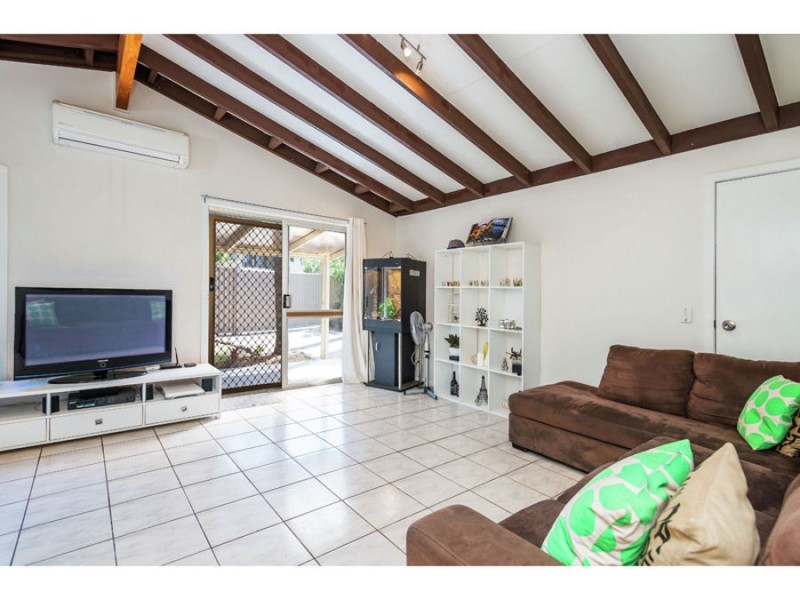 3 Brier Cres, Varsity Lakes QLD 4227