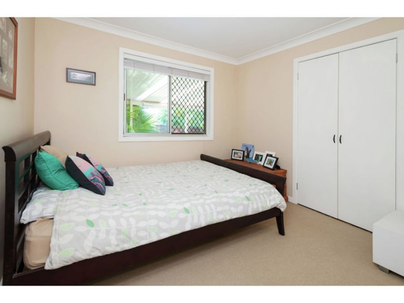 3 Brier Cres, Varsity Lakes QLD 4227