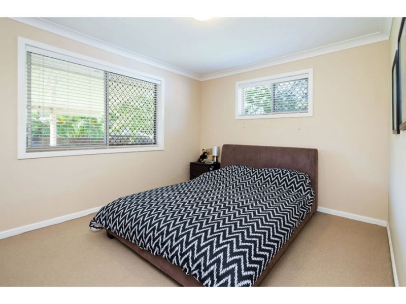 3 Brier Cres, Varsity Lakes QLD 4227