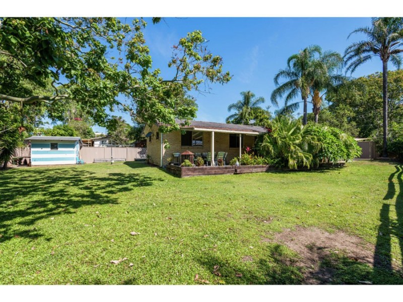 3 Brier Cres, Varsity Lakes QLD 4227