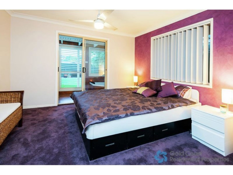 8 Fuji Close, Southport QLD 4215