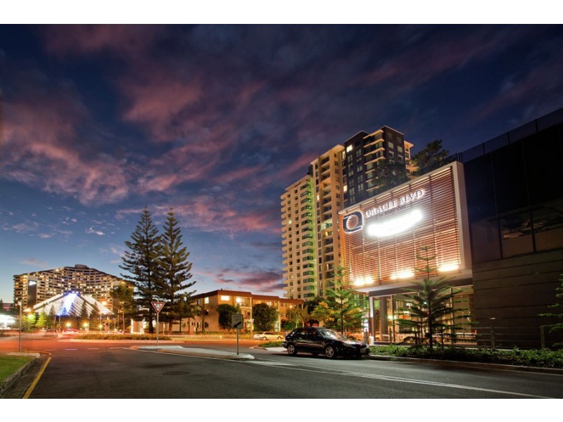 26 Elizabeth Ave, Broadbeach QLD 4218