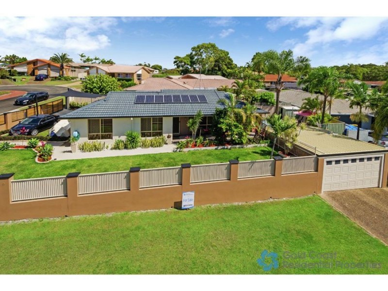 8 Footscray ct, Arundel QLD 4214