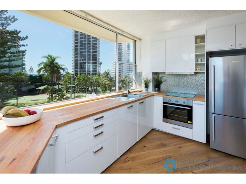 @ Old Burleigh rd, Broadbeach QLD 4218