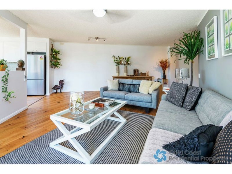 @ Old Burleigh rd, Broadbeach QLD 4218