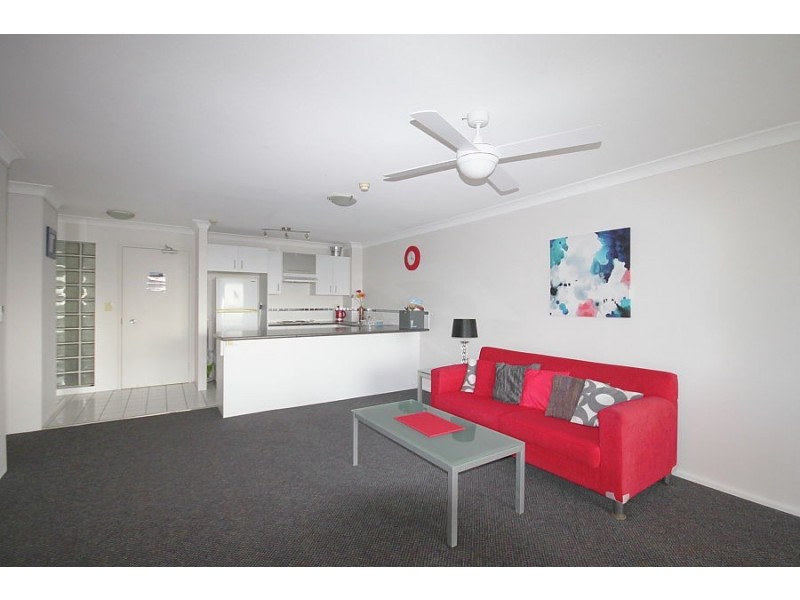 1505/70 Remembrance Dr, Surfers Paradise QLD 4217