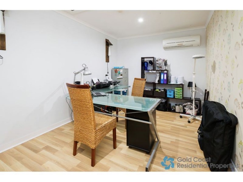 5 Baynton Ave, Helensvale QLD 4212