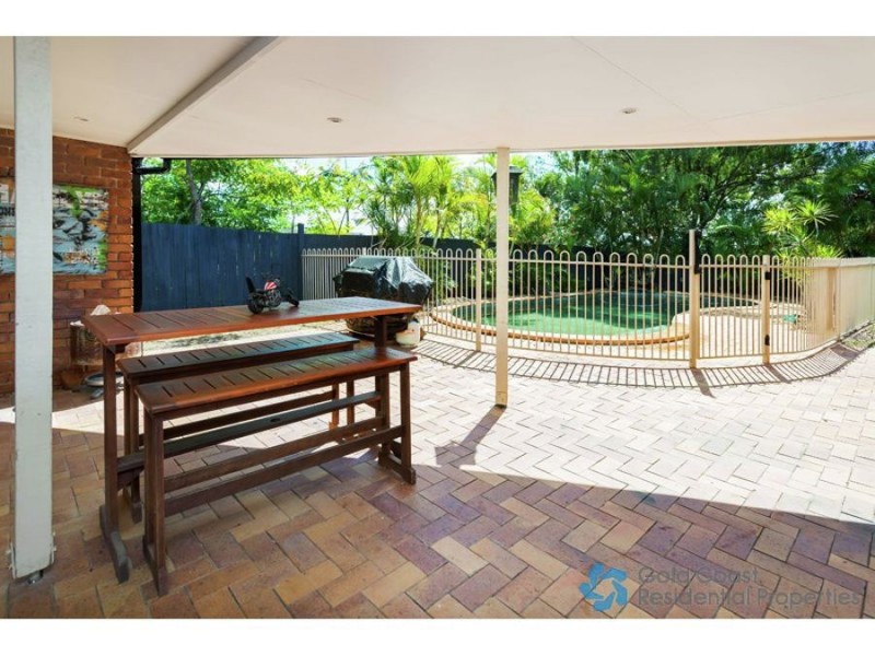 5 Baynton Ave, Helensvale QLD 4212