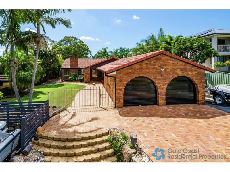 5 Baynton Ave, Helensvale QLD 4212