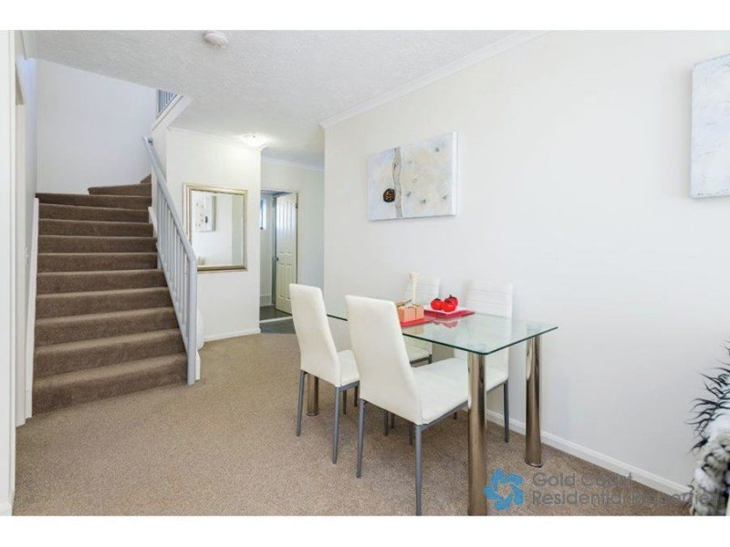 4/77 Brighton St, Biggera Waters QLD 4216