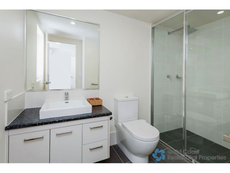 4/77 Brighton St, Biggera Waters QLD 4216