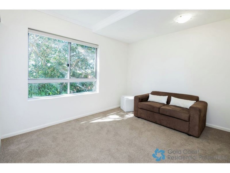 4/77 Brighton St, Biggera Waters QLD 4216
