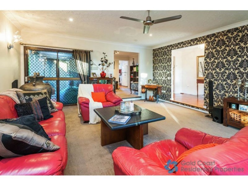 24 Bartlett Avenue, Nerang QLD 4211