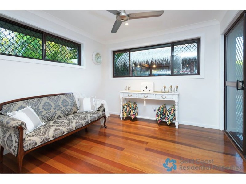 24 Bartlett Avenue, Nerang QLD 4211