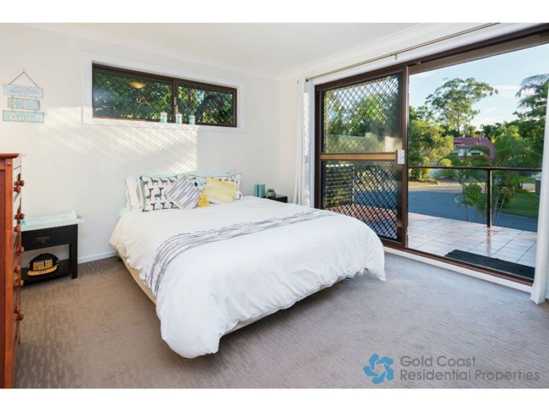 24 Bartlett Avenue, Nerang QLD 4211