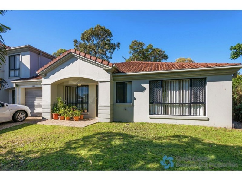 10 Ghilgai, Merrimac QLD 4226