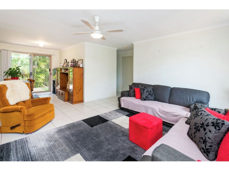 20/1 (Robin Ct) Golden Palms Ct, Ashmore QLD 4214