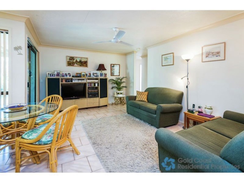 24 Ridgewood Ct, Burleigh Waters QLD 4220