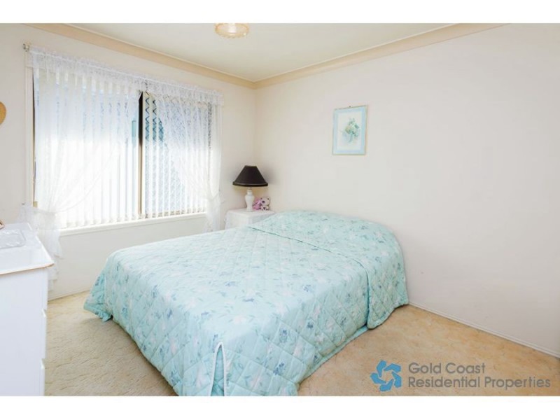 24 Ridgewood Ct, Burleigh Waters QLD 4220