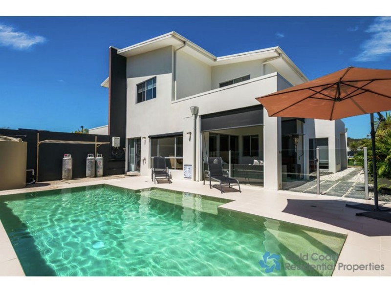 1/30 Heights Drive, Robina QLD 4226