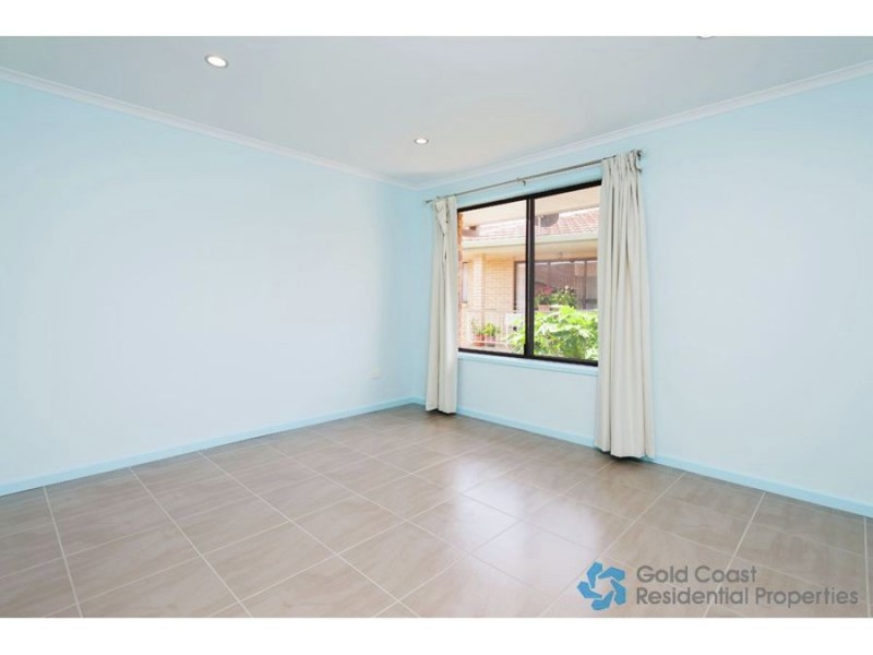 5/49 Duet Drive, Mermaid Waters QLD 4218