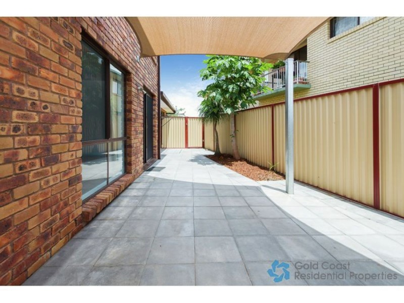 5/49 Duet Drive, Mermaid Waters QLD 4218